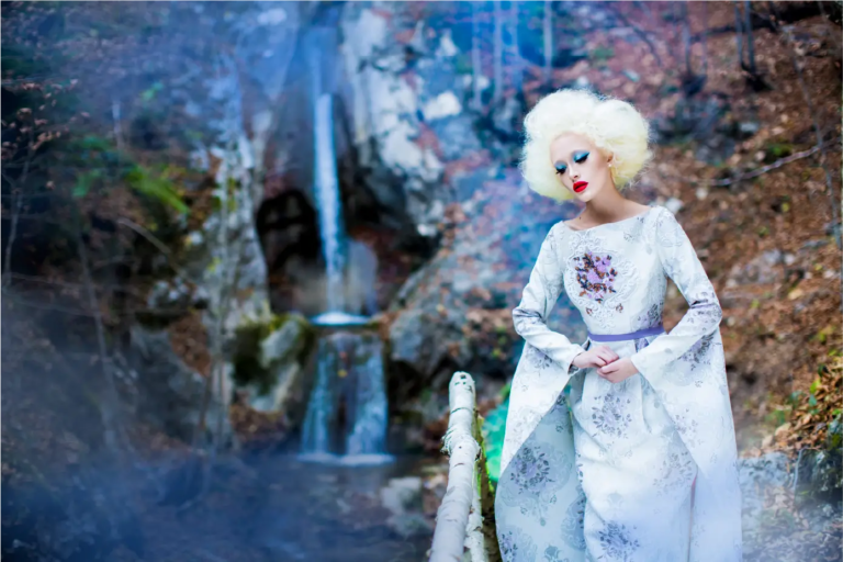 Look 03 from the Geisha collection by Etnik Shala