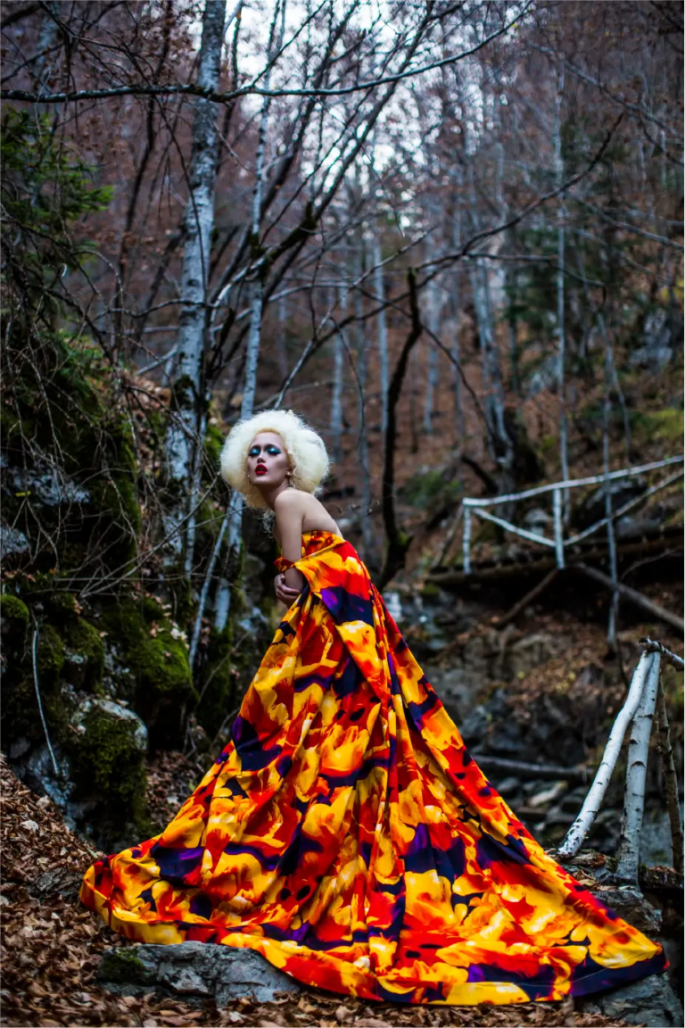 Look 05 from the Geisha collection by Etnik Shala